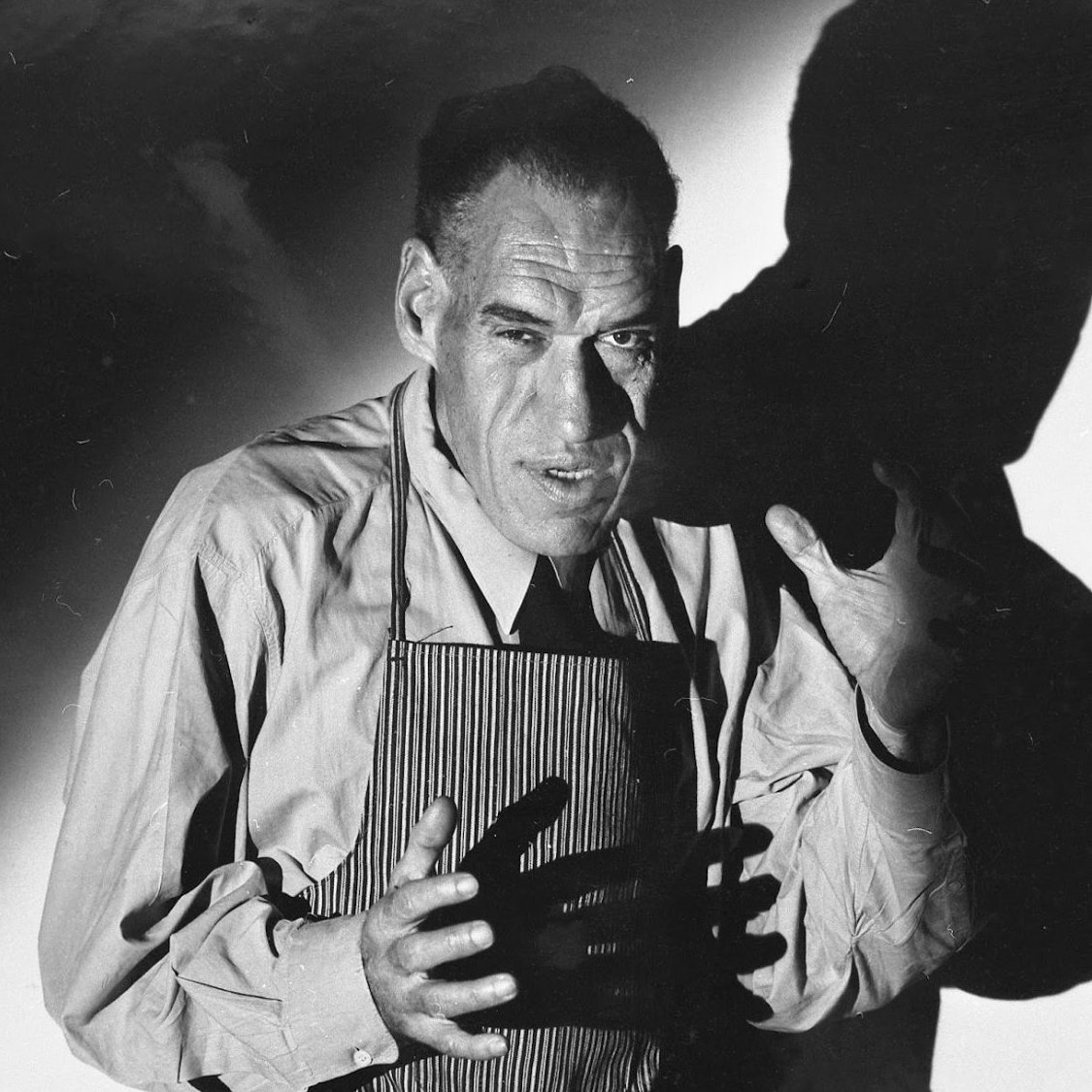DrBuzz_Forensic's tweet image. Actor Rondo Hatton was #BornOnThisDay April 22, 1894.Due to acromegaly, resulting in his facial structure, he became a #cult sensation in horror films; The Jungle Captive (1945) House of Horrors (1946) &amp;amp; The Brute Man (1946). Passed in 1946 (age 51) #heartattack #RIP #GoneTooSoon