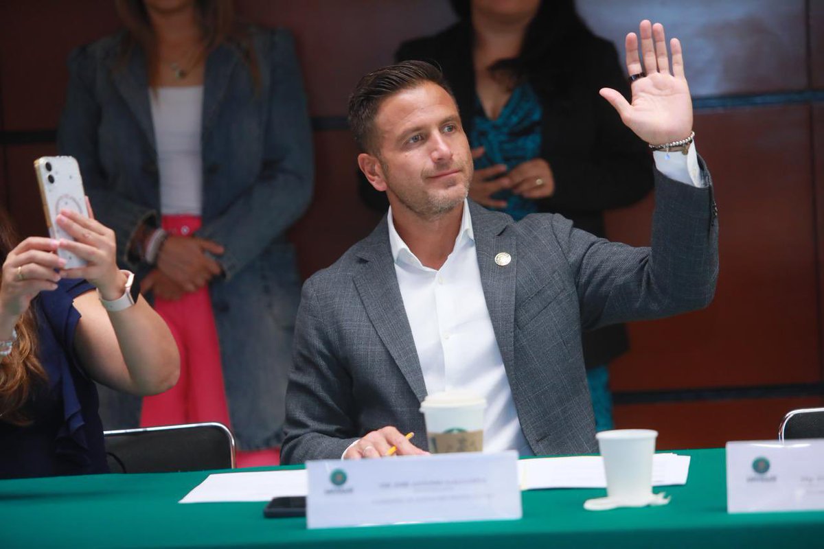 Tony Gali Lopez tweet media