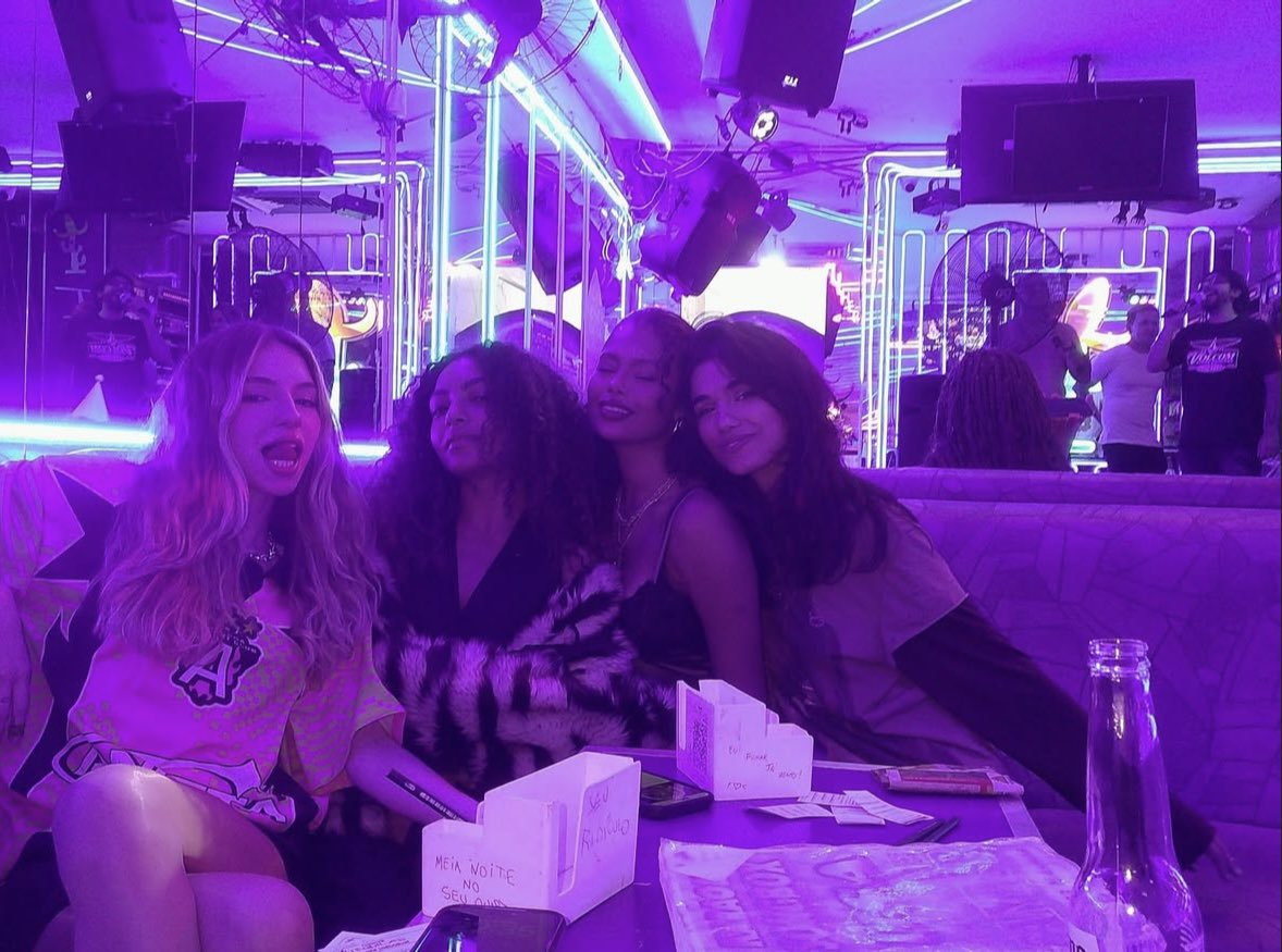 Any Gabrielly Online tweet media