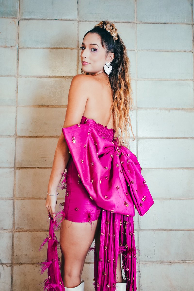 tvglobo's tweet photo. ela merece o mundo… Samira, ou melhor, SAMAIRA! #BBB26 #RedeBBB #TVGlobo @samira_sagr https://t.co/ghXh3Z7AX3