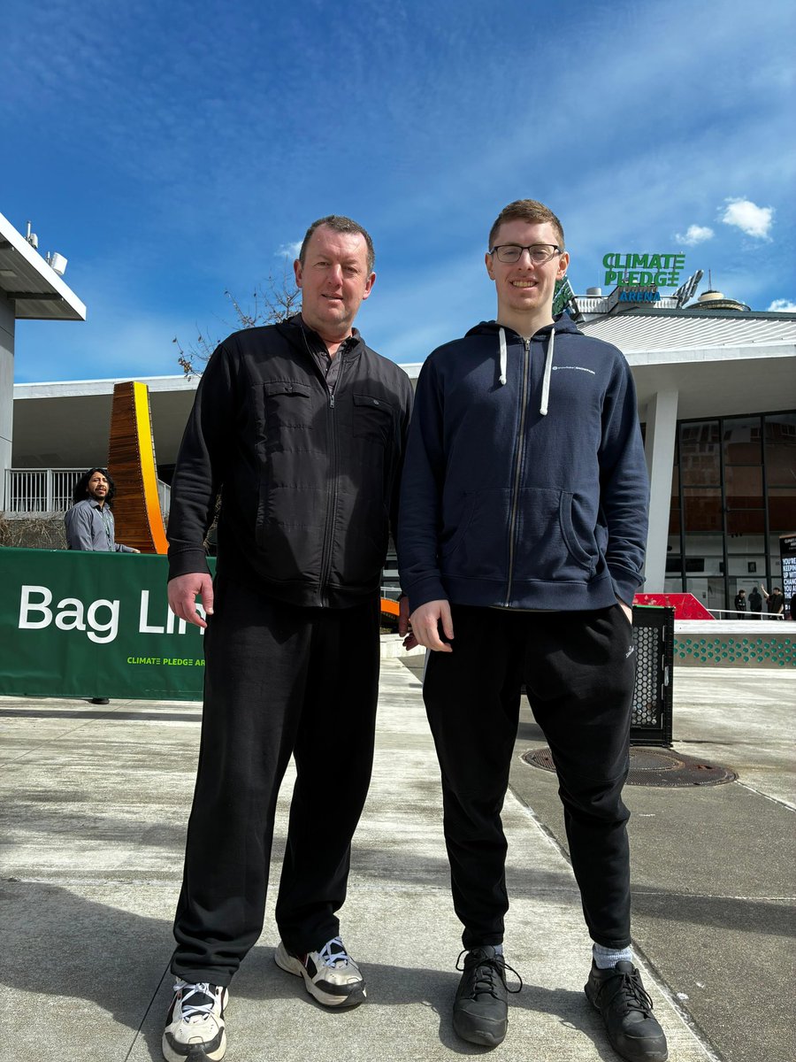 realmikekogan's tweet image. Dream scenario: your son invites you to a live UFC event, gets incredible seats, and you share the afternoon you’ll never forget.  And, unexpectedly, some of the best fights ever!

#ufc #mma #seattle #fightnight