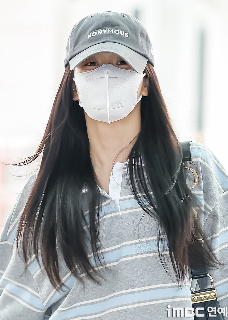 live jisoo updates tweet media