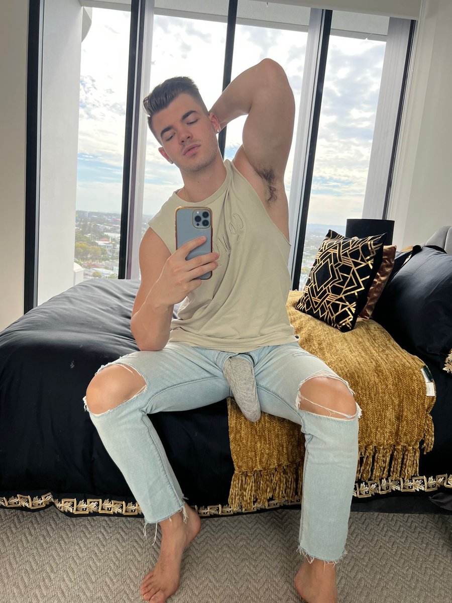 How’s the new outfit today?