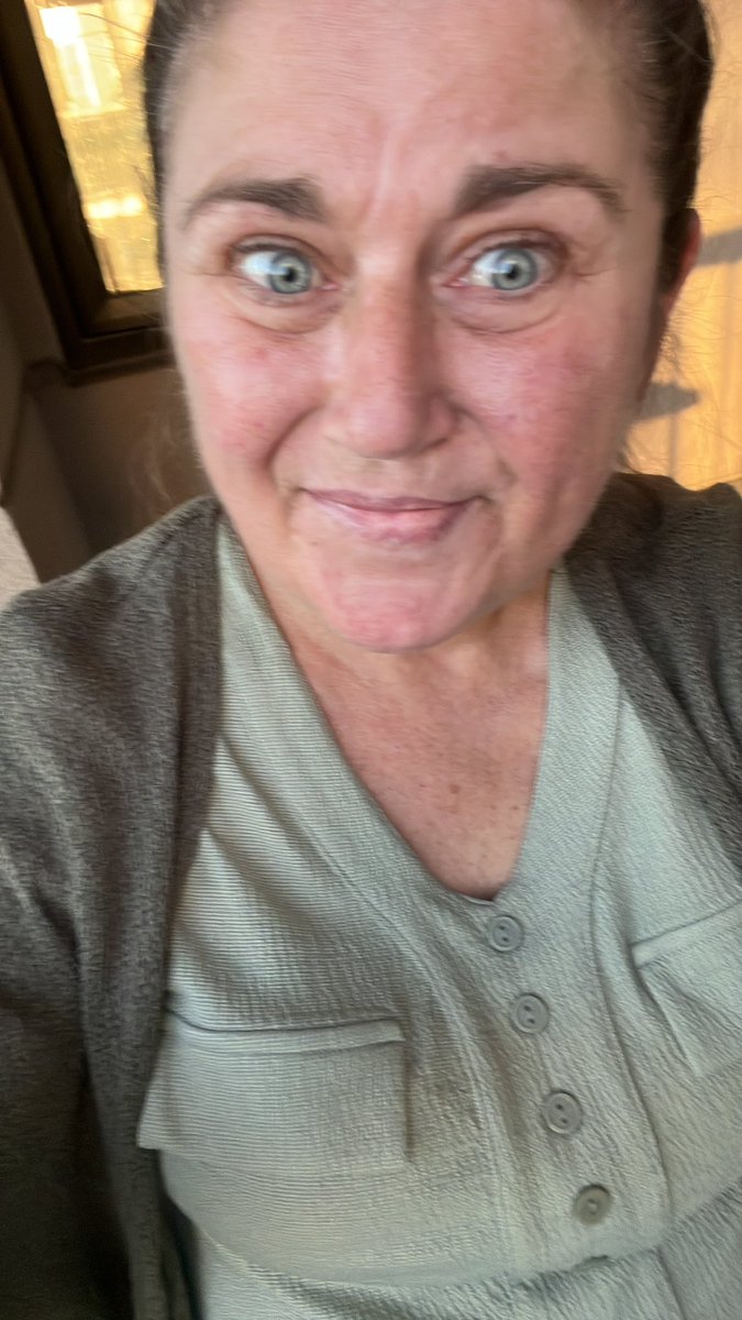 alotofgoodness's tweet image. And if YOU can’t #PAY for it…. GO ask your #DAD   I don’t deserve the treatment I have been given!!