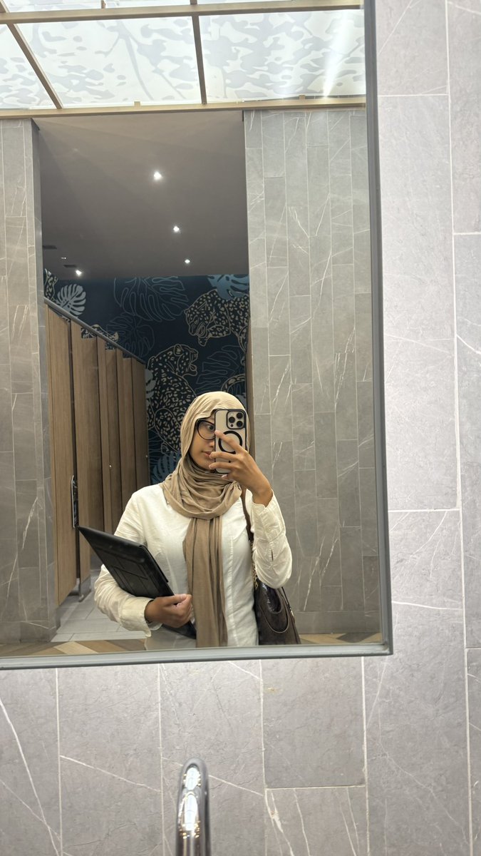Nabilaaaaa tweet media