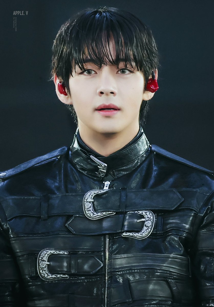 APPLE_V_KR's tweet image. ♡
260411 
고양종합운동장 DAY2
태형이💜

#taehyung #BTSV #BTS #BTS_ARIRANG_D2