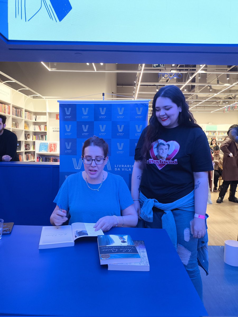 Eu e a Julia Quinn 🥹💚💚🤏🏻🤏🏻