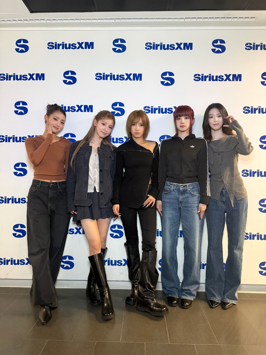 official_i_dle's tweet image. [📸] 260421 @ #SiriusXM

#아이들 #idle