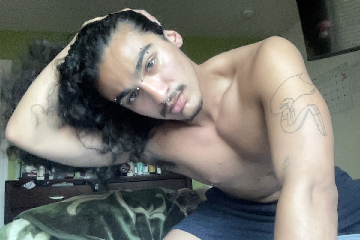 ✮ ˚｡⋆ REDD⋆｡° ✮ tweet media