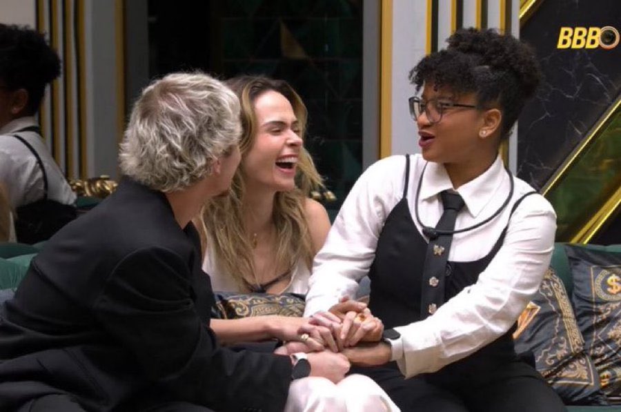 matheus's tweet photo. foi um orgulho enorme torcer por vocês, eternos. obrigado pelos múltiplos sentimentos dos últimos 100 dias #BBB26 https://t.co/M2EIYiX4ED