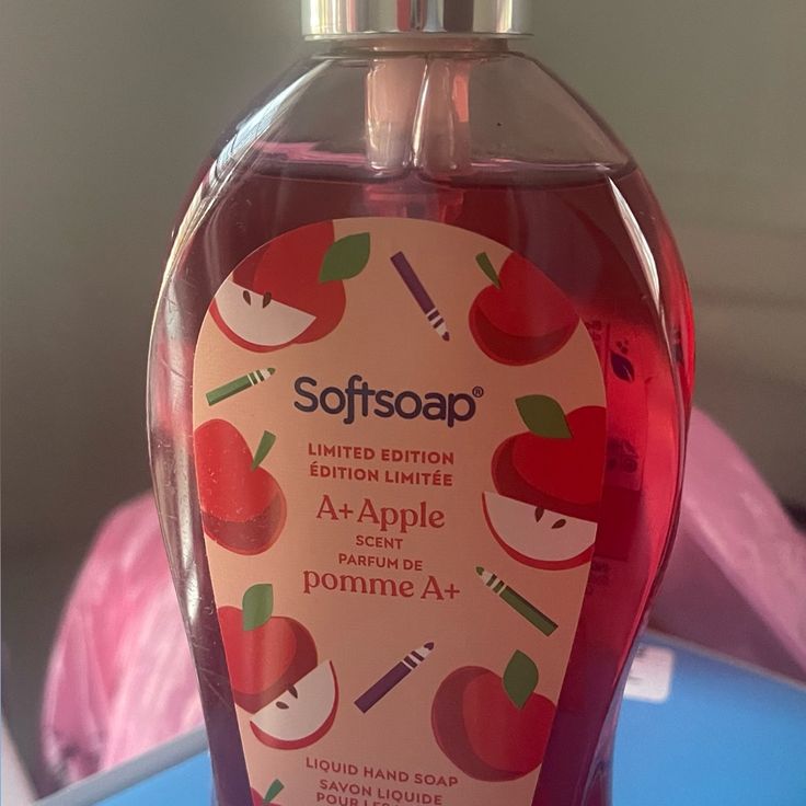 ⋆˚𝜗 𝑭loyd 𝑳eech 𝜚˚⋆ tweet media