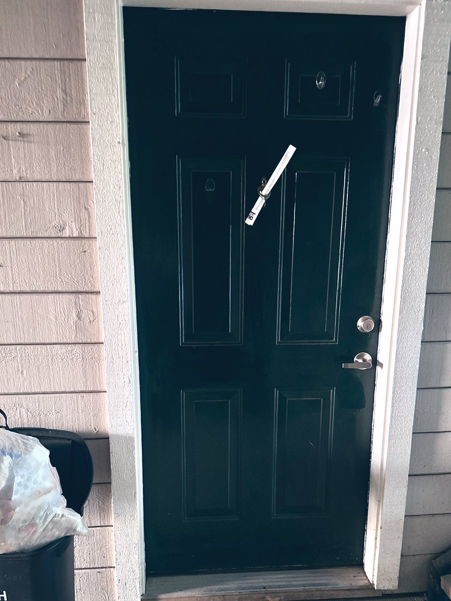 TeamDianaForTN's tweet image. We've been out all day canvassing—knocking doors &amp;amp; dropping flyers to spread the word!

📣 Want to help out and make a difference? Join us as a volunteer! 

Email: TeamDianaTN@proton.me 

#Volunteer #GetInvolved #TeamDiana