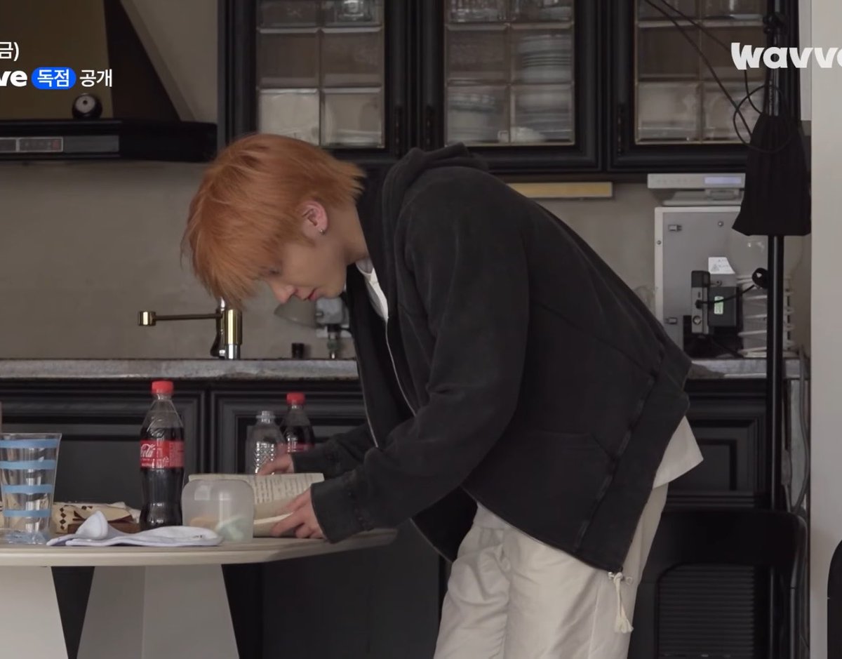 はなつき𑁍ࠬܓ. tweet media