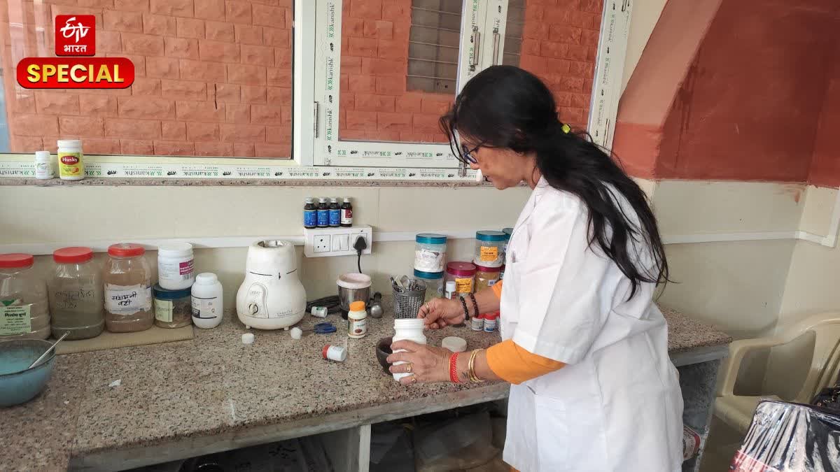 ETVBharatRJ's tweet image. Diabetes Special : मधुमेह नियंत्रित किया जा सकता है, खत्म नहीं...लेकिन आयुर्वेद का 'चमत्कार' आज भी बरकरार etvbharat.com/hi/health/diab… 
#Diabetes #Ayurveda