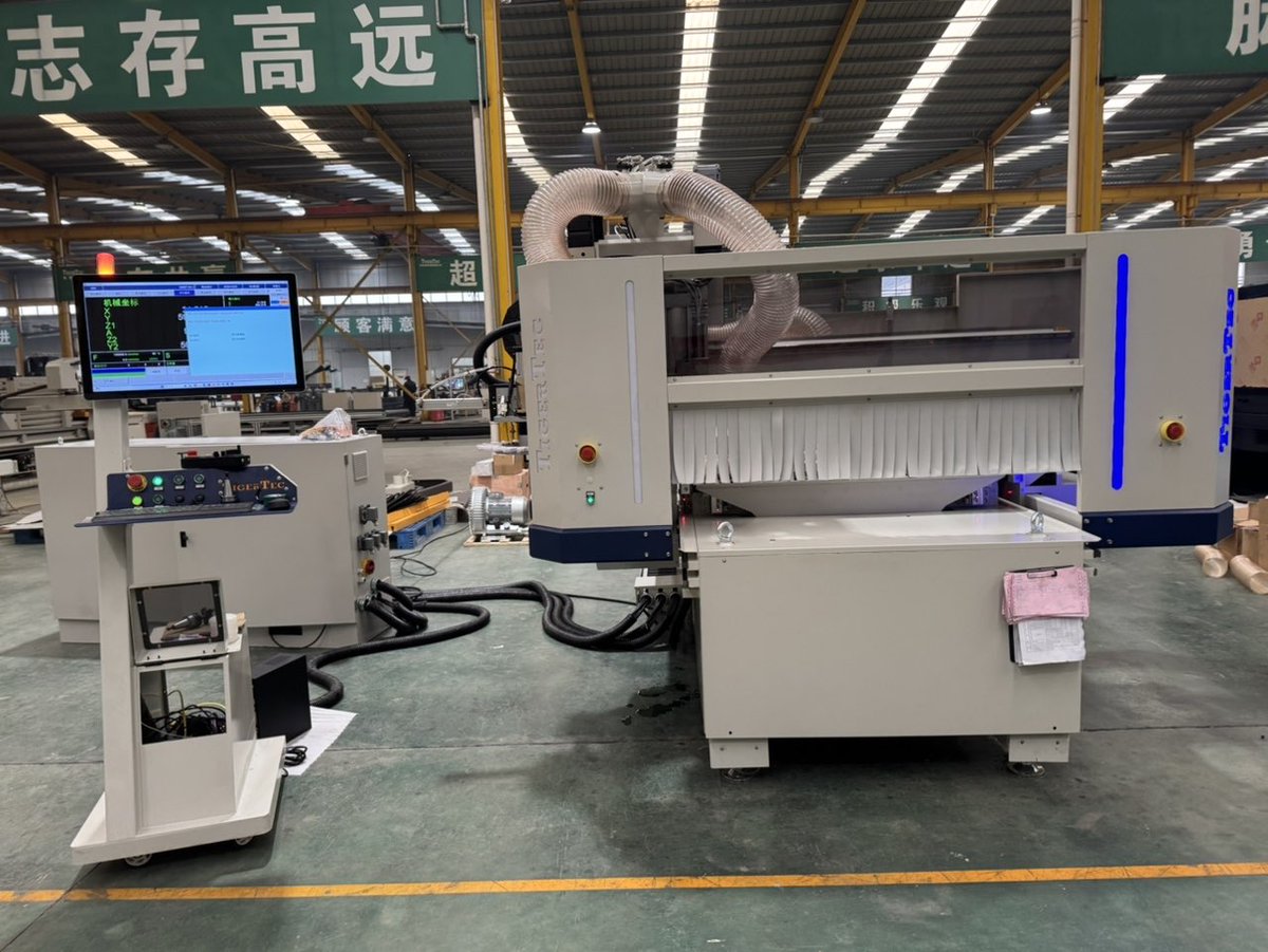 TinaTigerTec1's tweet image. CNC Nesting machine with working size1220x2440x200mm/1550x3050x200mm/ 2000x3000x200mm
Procfessional Woodworking machine
If you also need this kind of service, contact me.
Contact: tina@tigerteccnc.com.cn
  #cncmachine #cncrouter #cncroutermachine