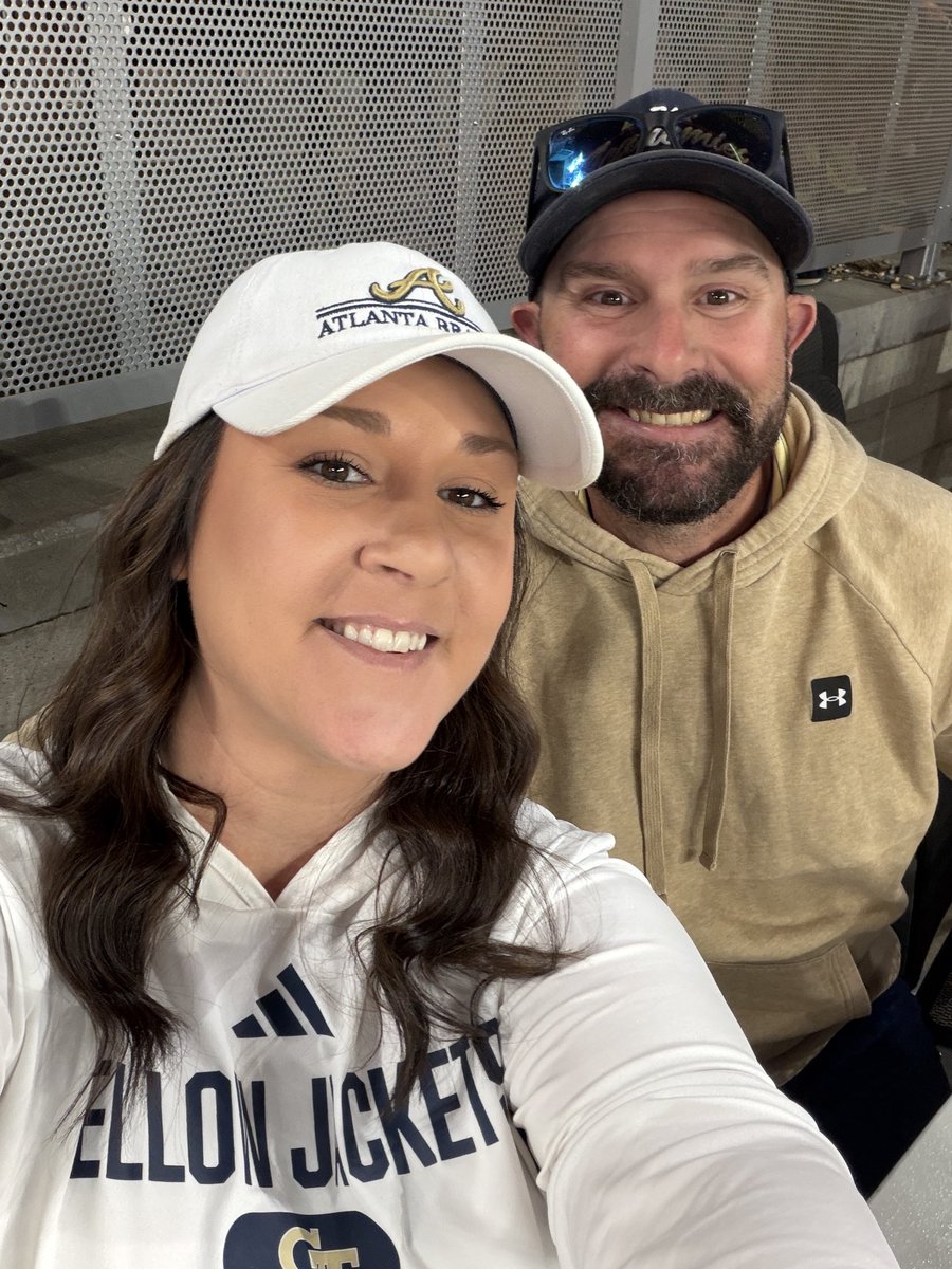 NicoleBuzzinGT's tweet photo. Loved spending time with my big Bro and the Jackets!!! #THWg #GeorgiaTechBaseball โค๏ธ๐โพ๏ธ https://t.co/VHRuP2SnD8