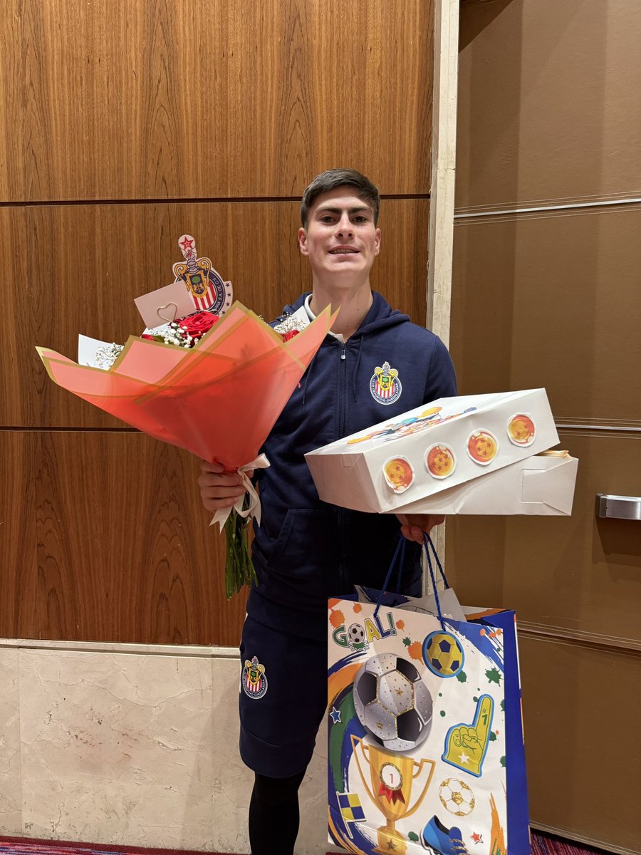 Chivas's tweet photo. 🇲🇽 El muchacho anda en sus tierras 🔥

¡Puro Aguascalientes! 📍 https://t.co/e5TAzltOzg