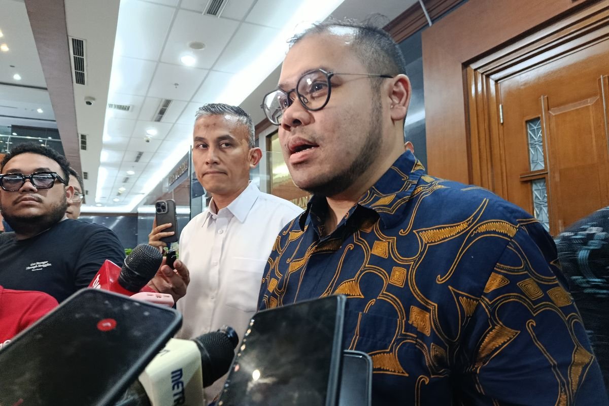Lambe Saham tweet media
