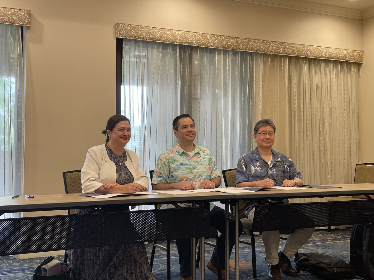 DefenceScience's tweet image. Australia 🇦🇺, Japan 🇯🇵 and the United States 🇺🇸 have signed a new defence science and technology agreement to strengthen composite aircraft materials testing—supporting safer, more resilient military air platforms. ✈️ 

#DefenceScienceandTech #Airpower #Innovation