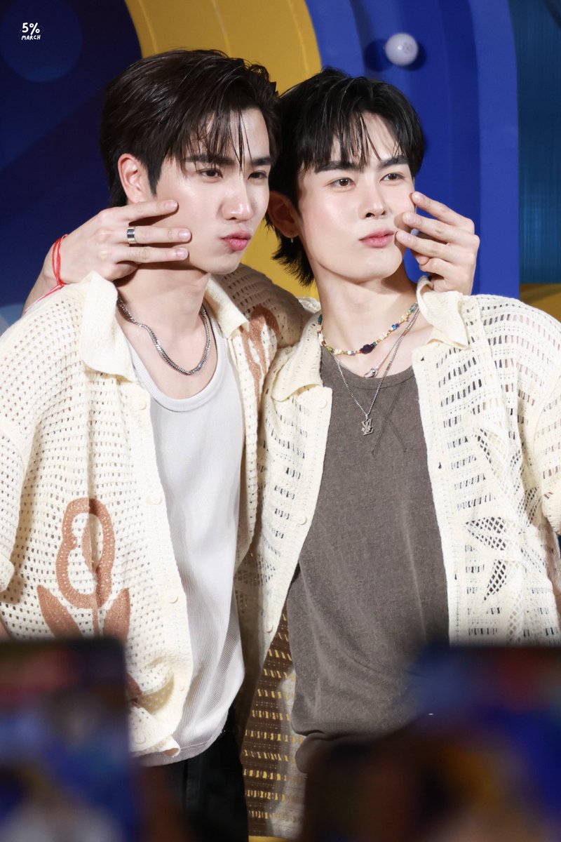 𝑴𝒐𝒎ᵏᵘⁿᵍ ➪ 𝙎𝙖𝙣𝙩𝙖𝙖𝙖𝙖𝙖♡´･ᴗ･`♡ tweet media