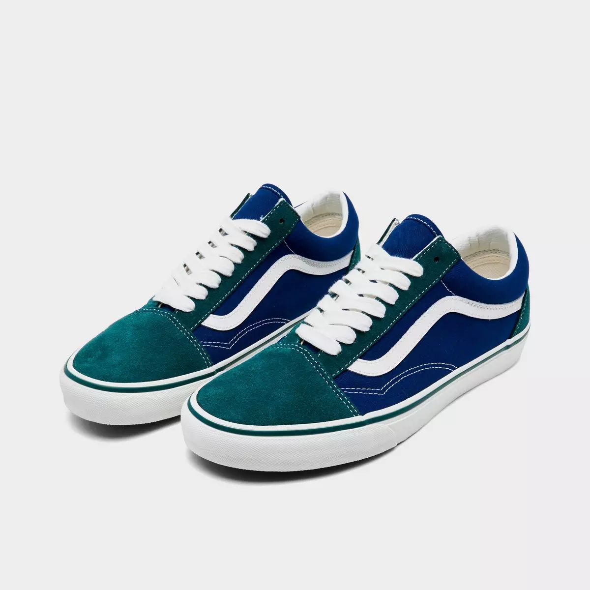 KicksUnderCost's tweet image. #Vans Old Skool "Mystic Moss" are on sale for $40 -&amp;gt; buff.ly/Mk4dm56  ad