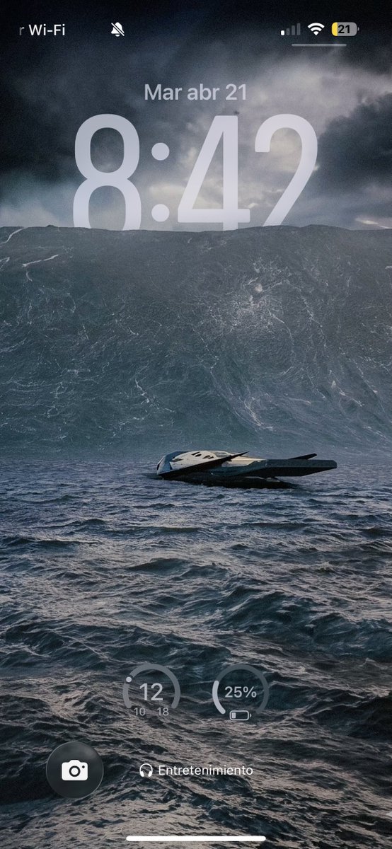 intelitweet_'s tweet photo. Ranger en el planeta de Miller. #interstellar https://t.co/bxqRxHEwxO