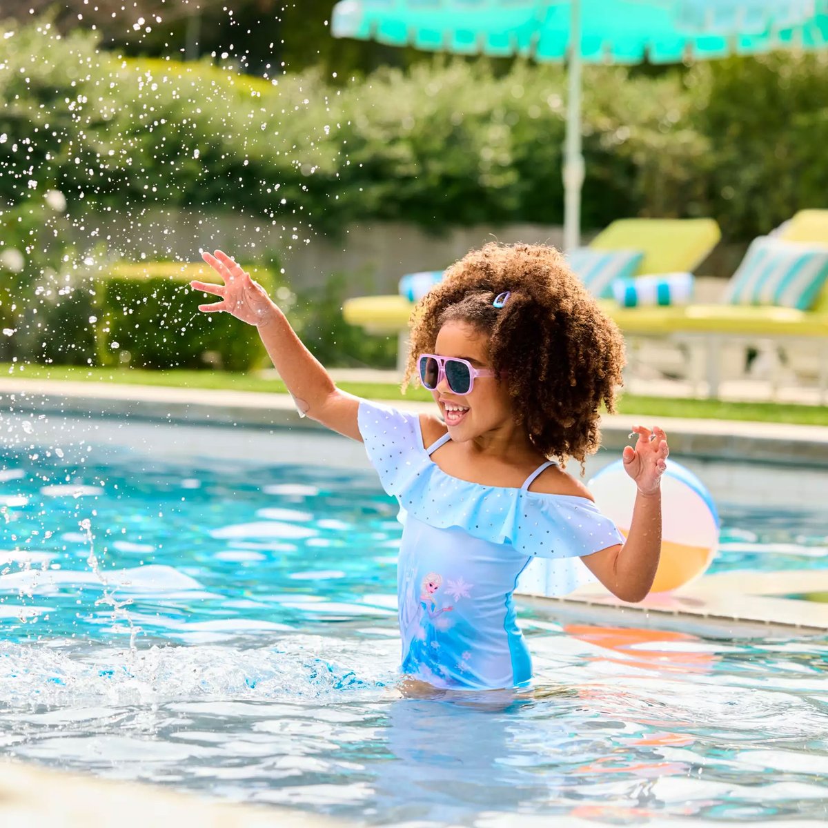 Disney Store by SM tweet media