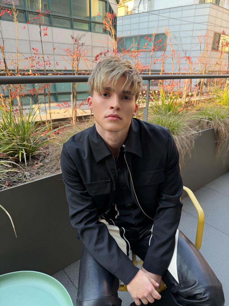 pollito dot 🐥 nation tweet media