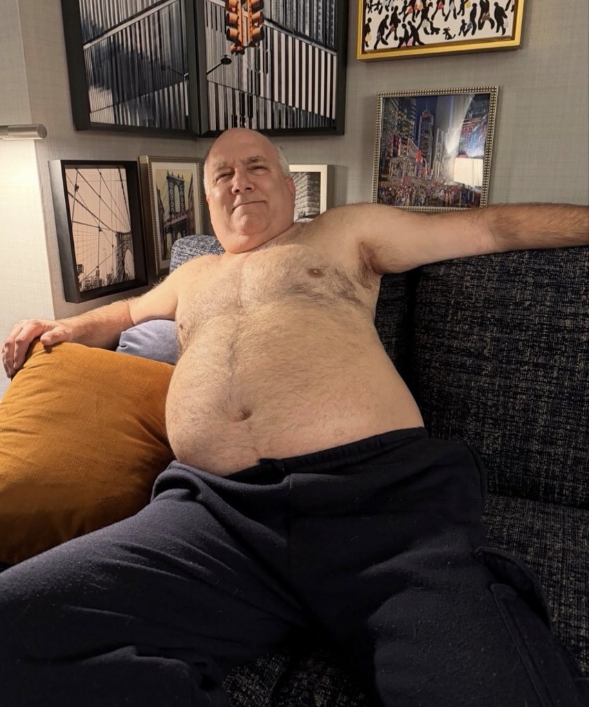 Papa Tony tweet media