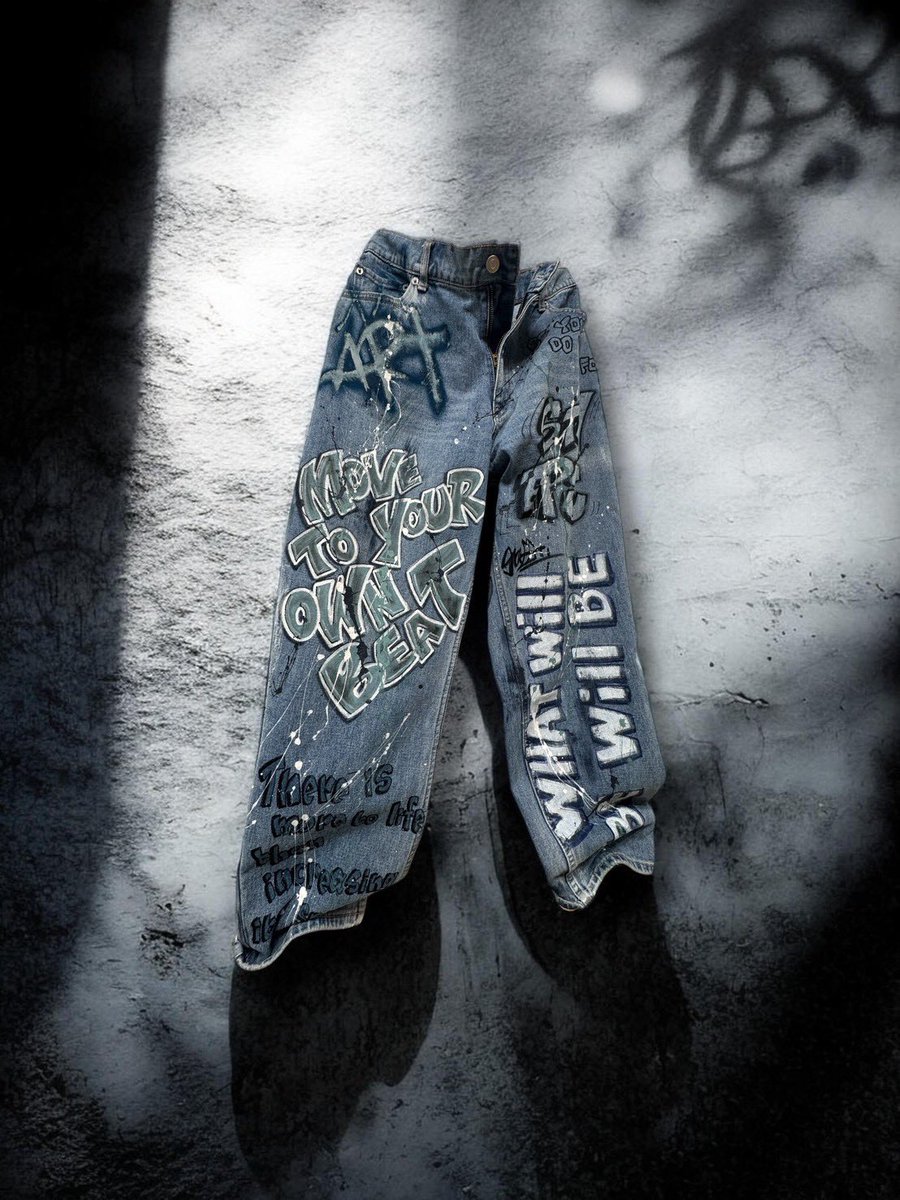 kaya1209's tweet image. CASHさん入荷してます

😍😍メンズでも👍

ペイント🫟

@cash_x_x_art 

#cash
#paintings 
#ペイント
#スプレーペイント
#メンズリメイク 
#ペイントデニム 
#kaya
#中野ブロードウェイ