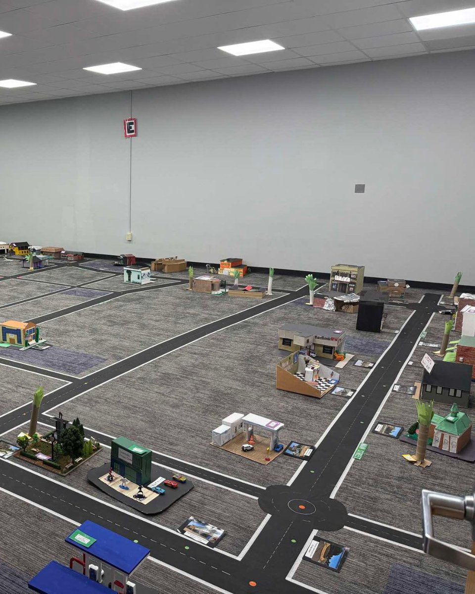 Sphero tweet media