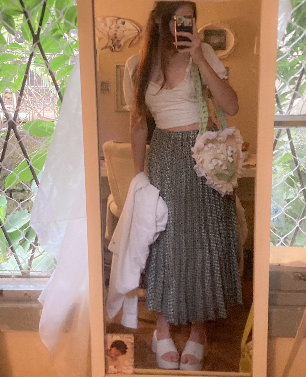 ᨳ 𝑙𝑖𝑙𝑖𝑎 𝑜𝑓 𝑡𝒉𝑒 𝑣𝑎𝑙𝑙𝑒𝑦 tweet media