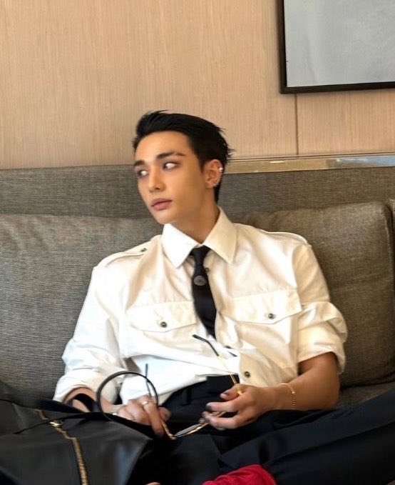 ✿ nina tweet media