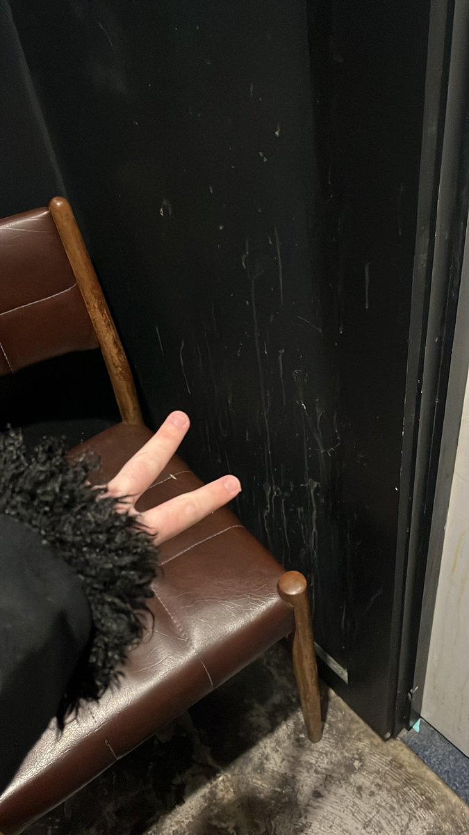 sabbathmutt's tweet photo. about to have my first public sex room experience hehehe wish me luck!!!! https://t.co/zpfawUEBHL