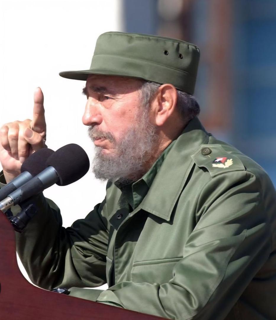#FidelPorSiempre : “La Revolución se hace cada vez más invencible en la misma medida en que tenga un pueblo más despierto, más firme y más consciente. De esa manera se estrellarán contra la Revolución todas las maniobras del imperialismo”.
#CubaEstáFirme 
#ANAPCuba