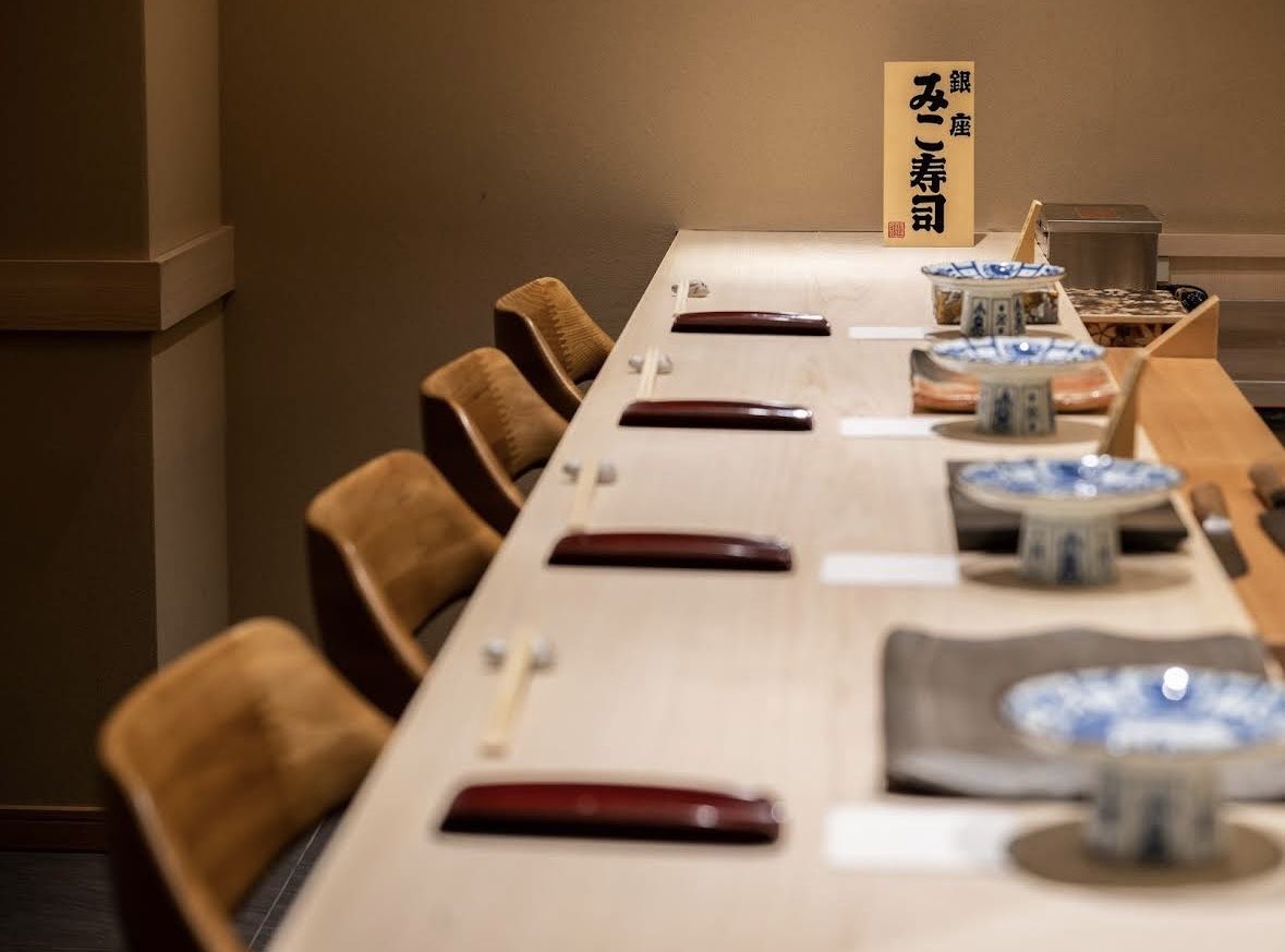 店名載せない人の代わりに特定するアカウント tweet media