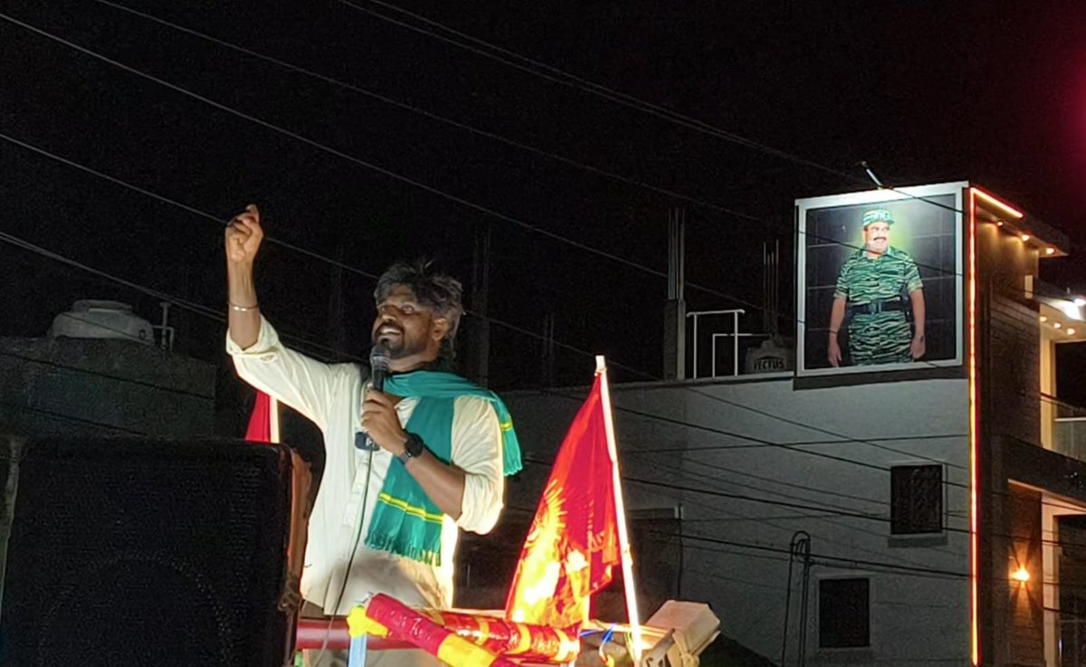 idumbaikarthi's tweet photo. சத்தியம் எமக்குச் சாட்சியாக இருக்கிறது. வரலாறு எமக்கு வழிகாட்டியாக இருக்கிறது. நாம் துணிந்துப் போராடுவோம்.

- தலைவர் பிரபாகரன் https://t.co/tzHyiqlq8z