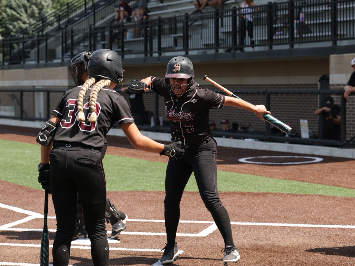 PCFLfastpitch's tweet photo. Hey, hey it's Toughness Tuesday 💪🔥
We know you go all out every time your take the field. Want to be featured? Tag us in your photos for a chance to be in our next post.
#ToughnessTuesday #PCFL #AllianceFastpitch #Softball https://t.co/WMAYvlghL9