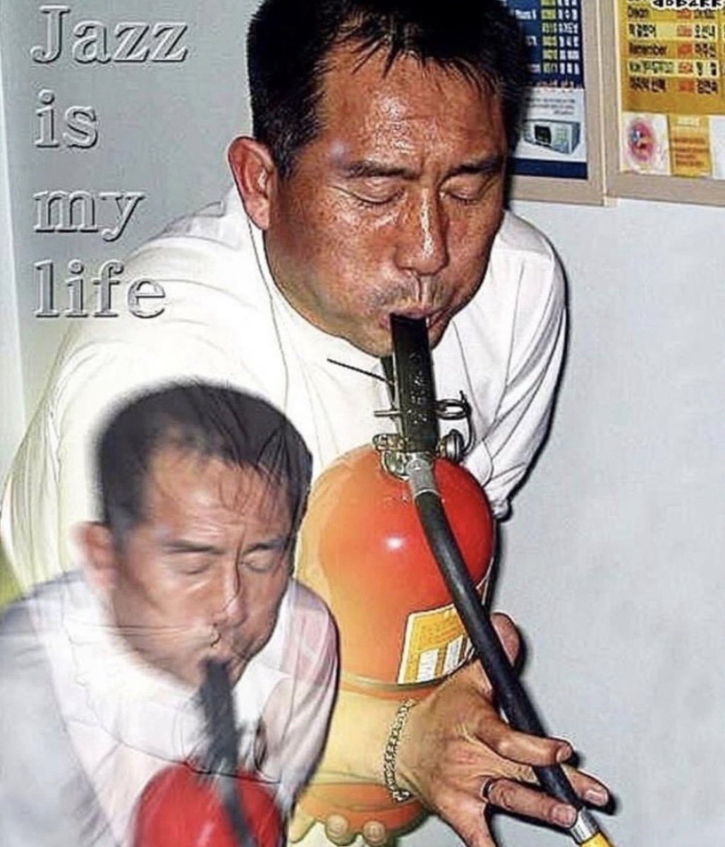 insane poses tweet media