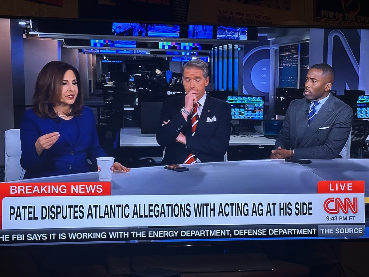 ImBigSlapper's tweet photo. Always enjoyable watching ⁦@ScottJenningsKY⁩ and ⁦⁦@MrShermichael⁩ twist themselves into a pretzel trying to justify ridiculous nonsense. #MAGAbootlicker #Trumpsycophant https://t.co/2ZAHDyszuI