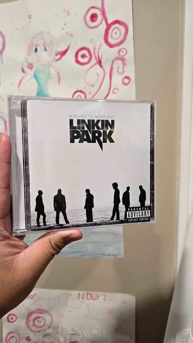 XxR3t0xX tweet media