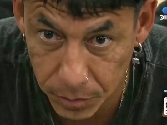 JoanSilva96's tweet photo. Brian Sarmiento, Pincoya no abandono a sus hijos, VOS FIRMASTE APELAR EL EMBARGO QUE TE HICIERON POR NO PAGAR ALIMENTOS. VOS SI QUE SOS UNA VERGUENZA PARA EL PUEBLO ARGENTINO, DA VERGUENZA QUE SEAS ARGENTINO, escoria.
Aguante Pincoya!!

#GranHermano #GH26 https://t.co/9KMt0erg3p