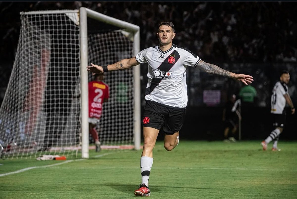 Bíblia Vascaina tweet media