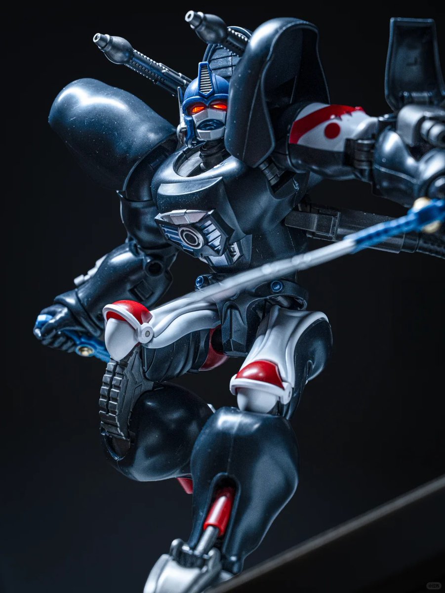 yolopark's tweet image. AMK Series 18 cm BEAST WARS Optimus Primal Model Kits

Both the arms and the back have spring-loaded mechanisms that deploy the weapons.

【Thanks for the photos by 宇宙大蒸饺】

#YOLOPARK #optimusprimal #hasbro #beastwars #transformers