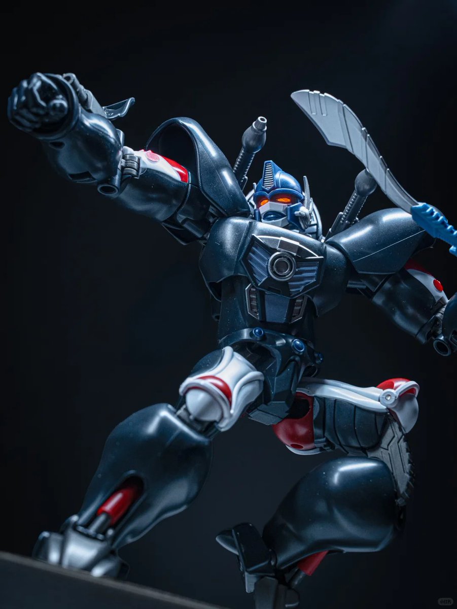 yolopark's tweet image. AMK Series 18 cm BEAST WARS Optimus Primal Model Kits

Both the arms and the back have spring-loaded mechanisms that deploy the weapons.

【Thanks for the photos by 宇宙大蒸饺】

#YOLOPARK #optimusprimal #hasbro #beastwars #transformers