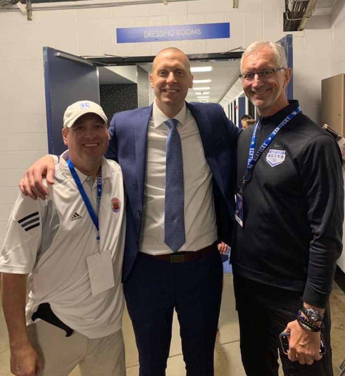 TomHeitz's tweet photo. All right. Time to get cooking again here on X.

I’m still in the Mark Pope corner and givinghim the time to do what he needs to do. #bbn https://t.co/8S1XnkGj5y
