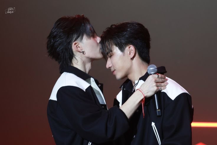 reirei | pobmeksolar ୨୧ tweet media