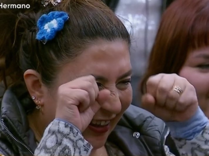 aaron  tweet media