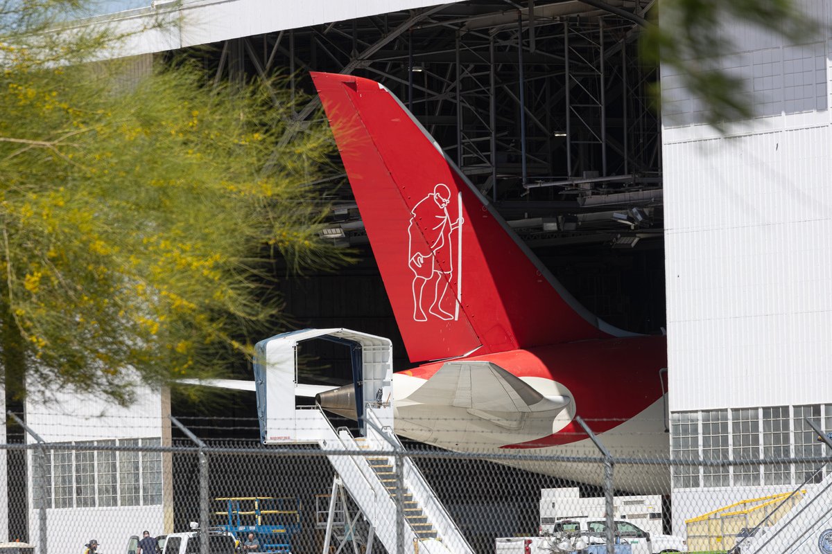 ShorealoneFilms's tweet image. Nice bits at VCV today!!!! #AvGeek 04-21-26