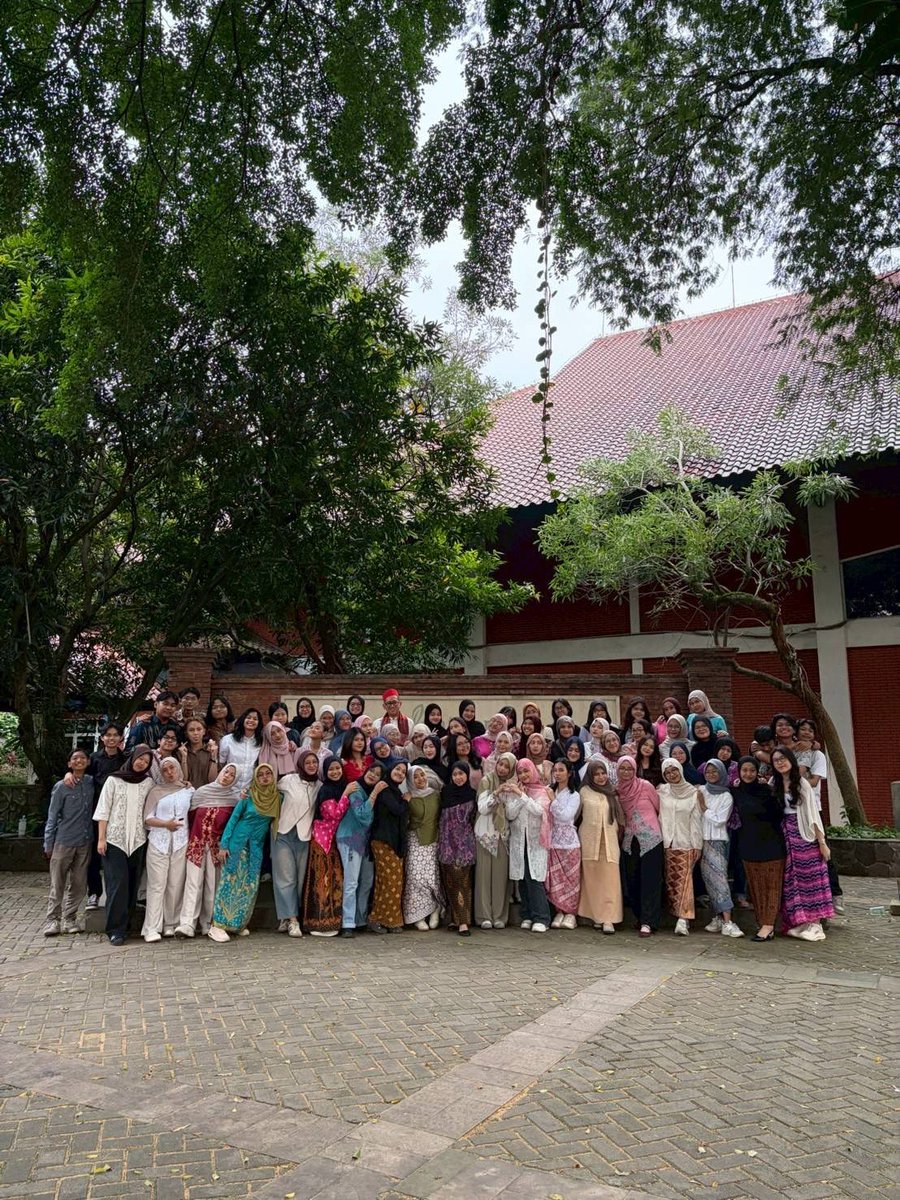 Ikatan Mahasiswa Prodi Ilmu Perpustakaan UI tweet media